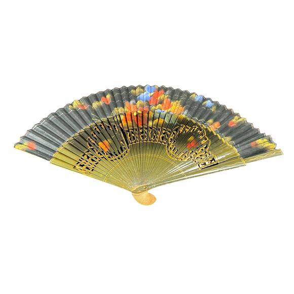 wooden hand painted- Vtg Spanish fan fabric ends floral- 16 inches extended - Picture 3 of 6